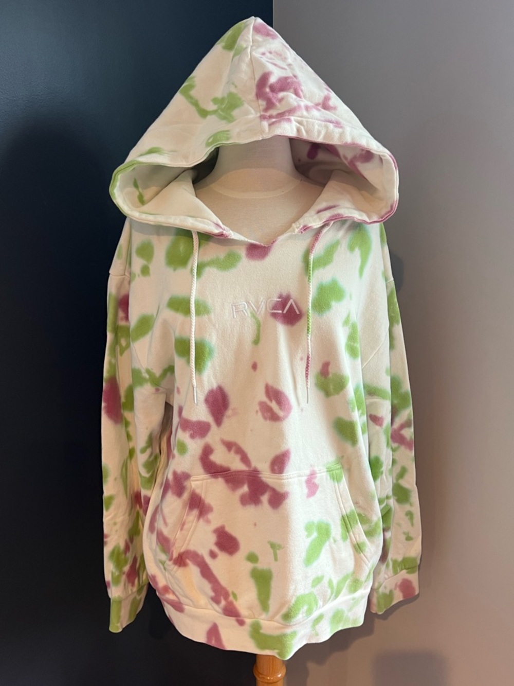 RVCA Tie Dye Hoodie White Green Pink Fleece Pullover Size Medium